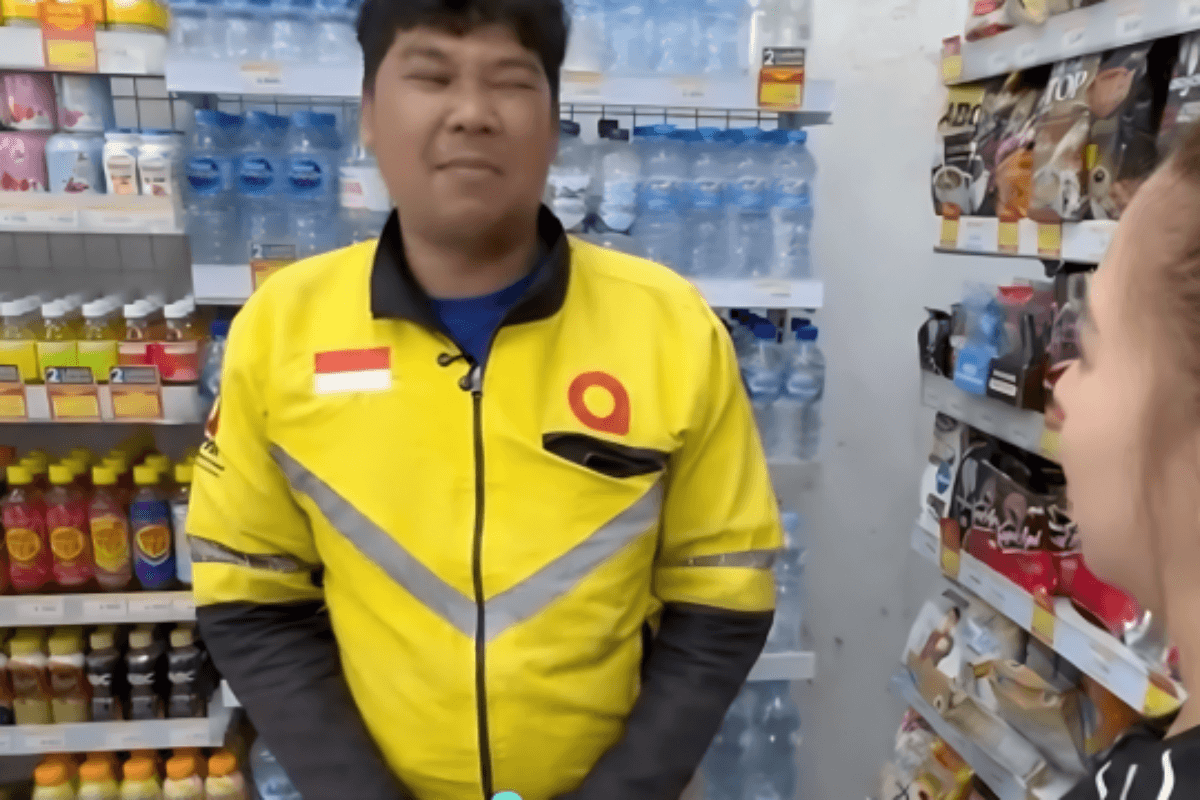 Ojek Tengah Malam, Hati yang Tak Pernah Lelah