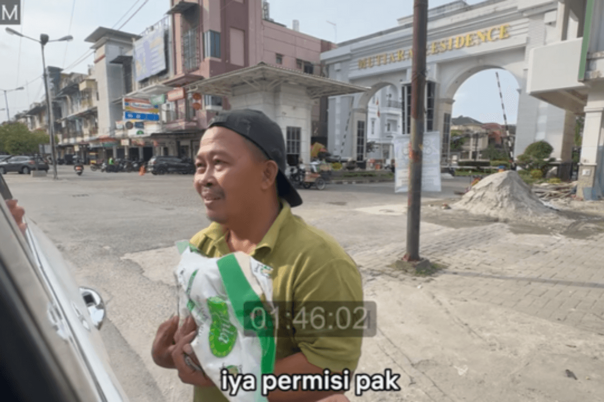 Lebih dari Sekadar Beras Murah: Jestham Bawa Senyum dan Haru untuk Pekerja Keras.