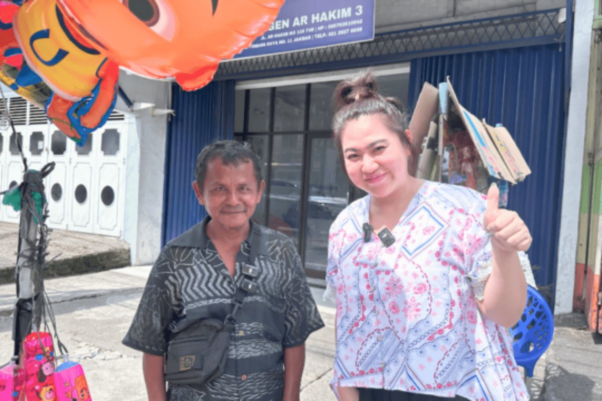 Kebaikan Kecil, Dampak Besar: Bapak Penjual Balon Ini Mengajarkan Arti Bersyukur