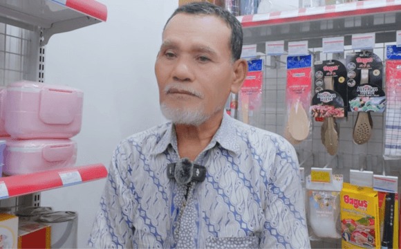 Ketulusan dan Keikhlasan Hati Seorang Bapak Pengayuh Becak