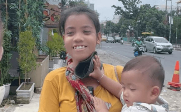 Berjuang Dengan Anak, Perjuangan Seorang Ibu
