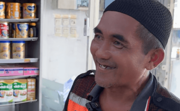 Mr. Silaban: A Portrait of Selfless Acceptance