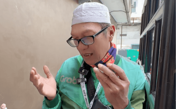 Perjuangan Bapak, Orang Tua Tunggal Untuk Putri Tercinta