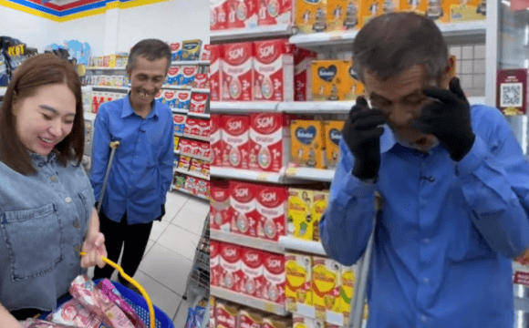 Tangis haru tak terbendung dari bapak tukang becak saat diajak Jestham belanja kebutuhan sembako gratis di minimarket untuk keluarganya.